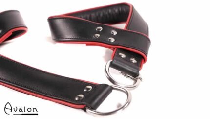 Avalon - AERIAL - Selvjusterende Suspensjoncuffs Svart og Rød