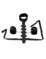 Rimba - Chest Restraint Harness med Cuffs - Sort