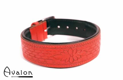 Avalon - JOURNEY - Collar med nydelig mønster - Rødt og Sort