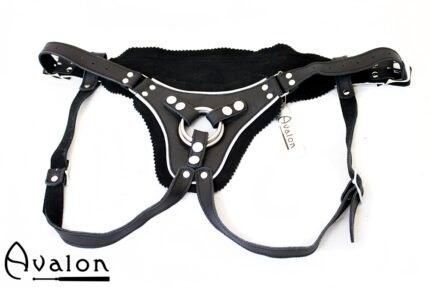 Avalon - TAKEN - Strap-on sele i sort og hvitt lær